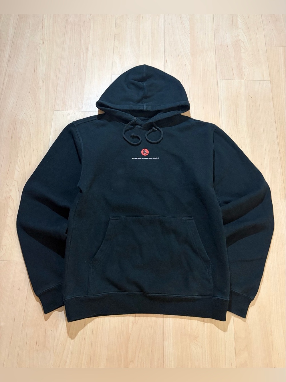 Primitive x Naruto Shippuden Itachi Uchiha Black Pullover Hoodie S